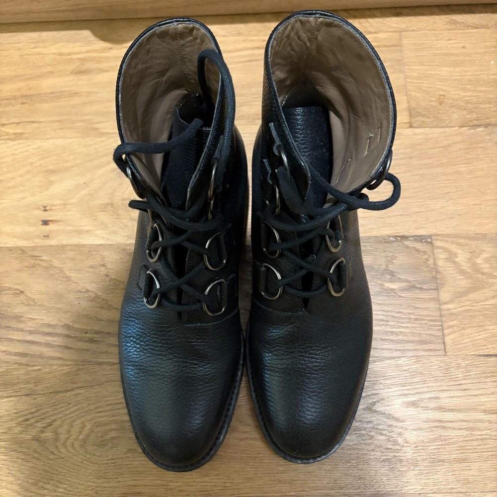 Manolo Blahnik Lace-Up Leather Boots